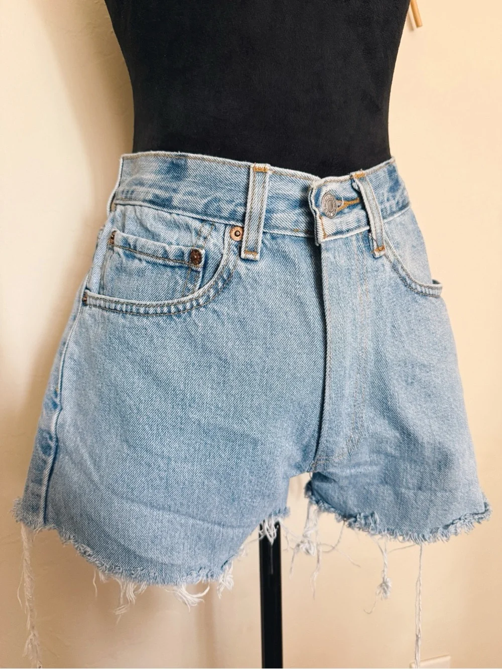 Light Wash Levi Denim Cutoff Shorts
